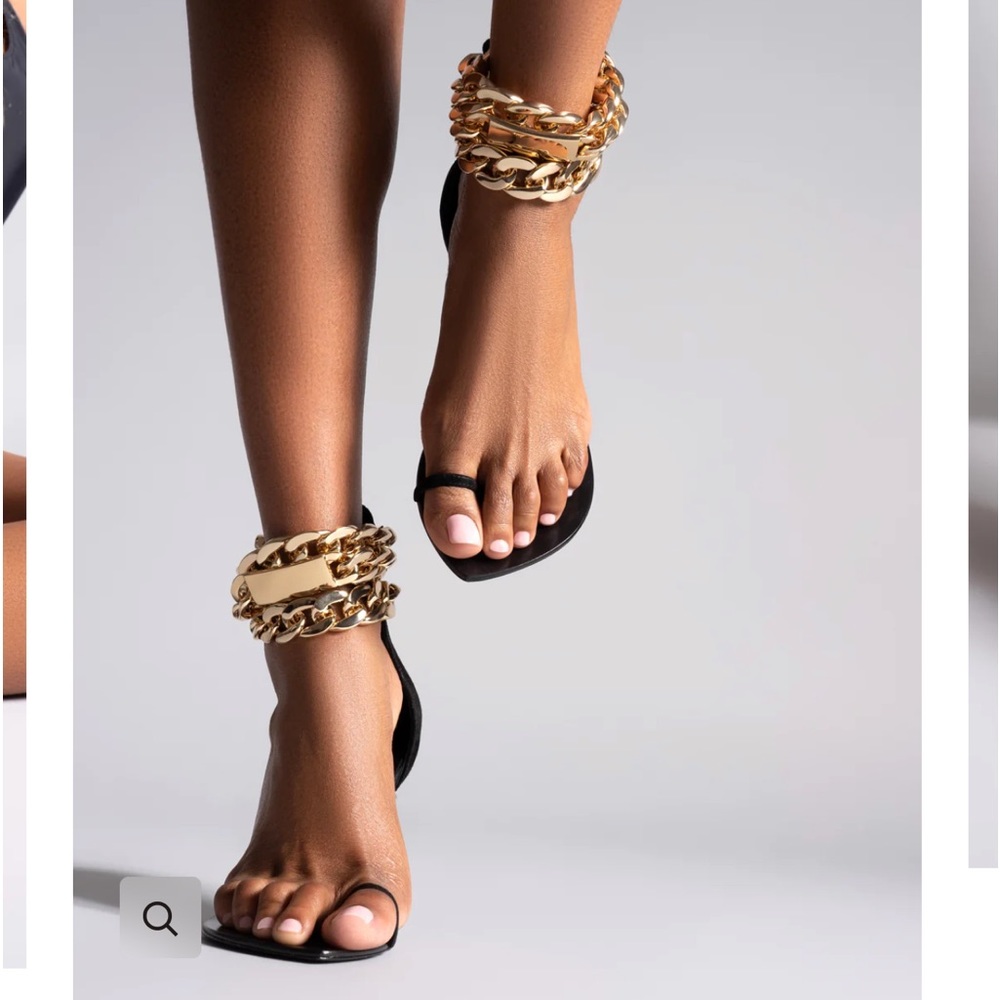 Aminah Abdul Jillil **100% authentic** gold chain flat sandal